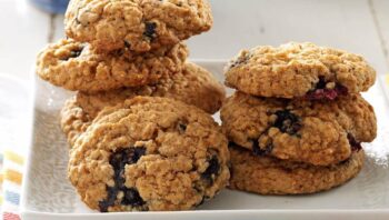 Blueberry and Vanilla Cookies